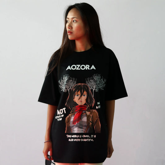 MIKASA / ATTACK ON TITAN OVERSIZED T-SHIRT